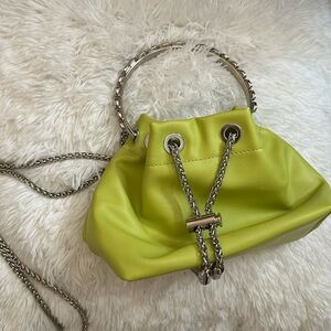 GREEN WRISTLET